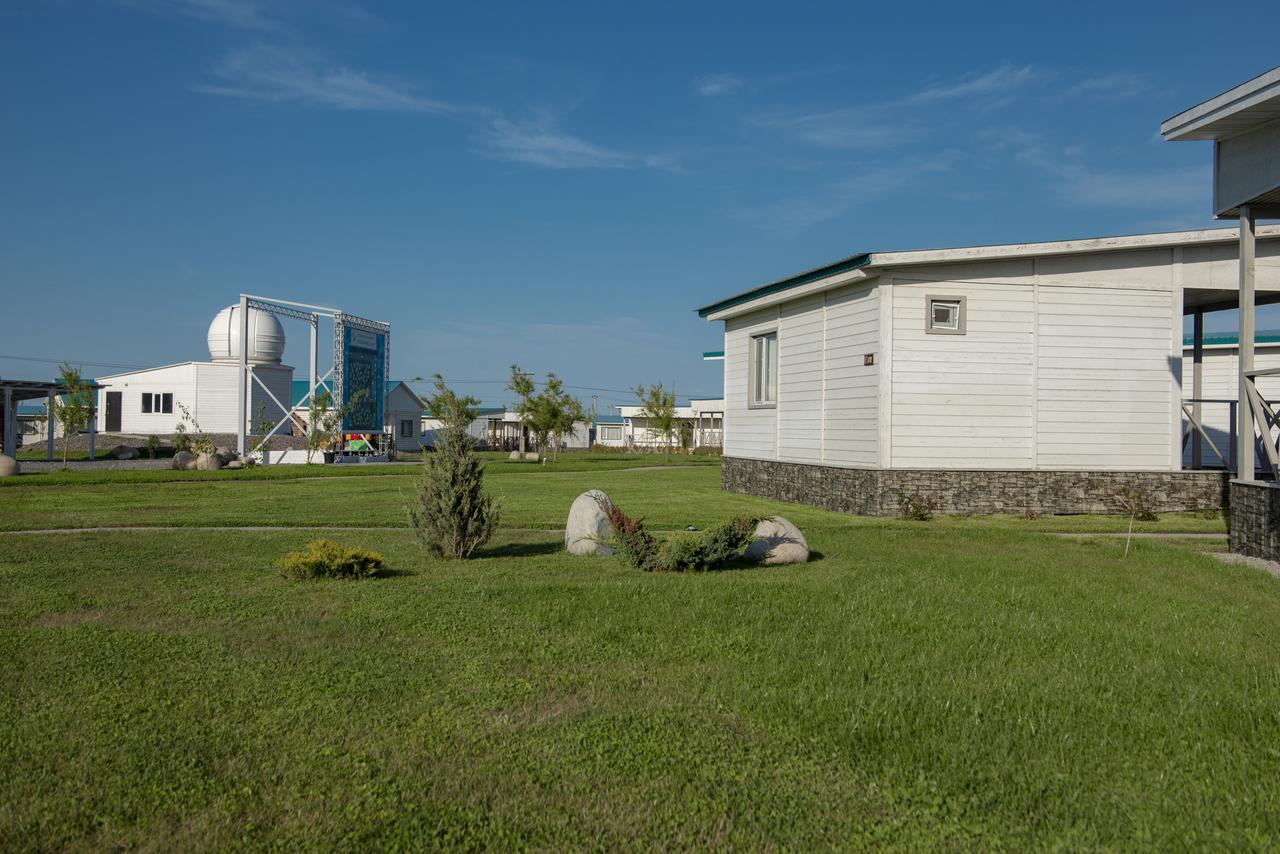 Aquamarine Resort Akshi Exterior foto